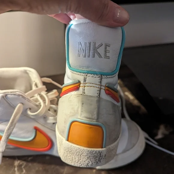 Vintage Nike shoes - Picture 4 of 8